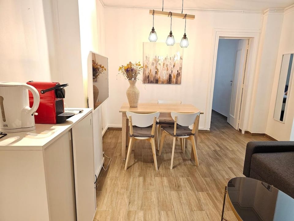Apt at stlazarre opera haussman Apartment in Paris