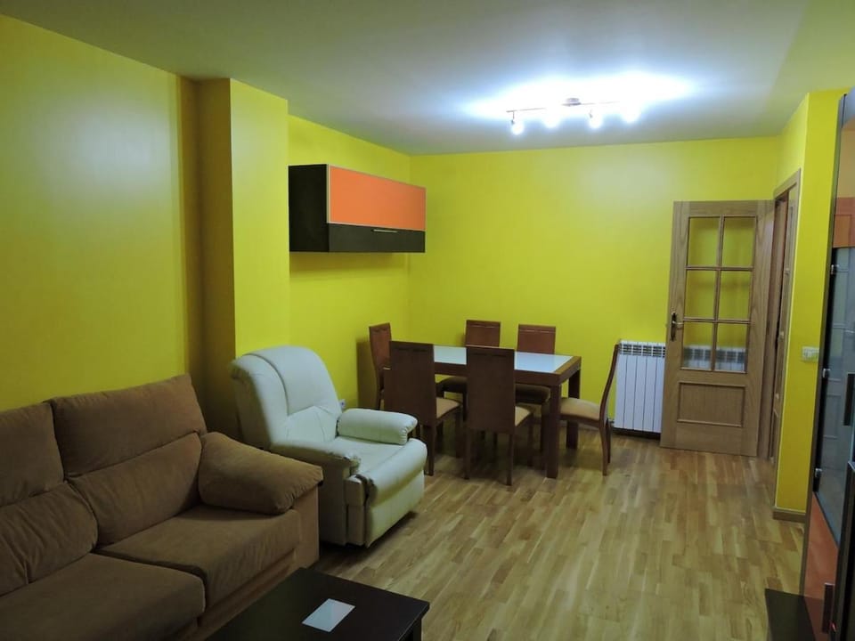Vivienda El Almenar Apartment in Ávila‎