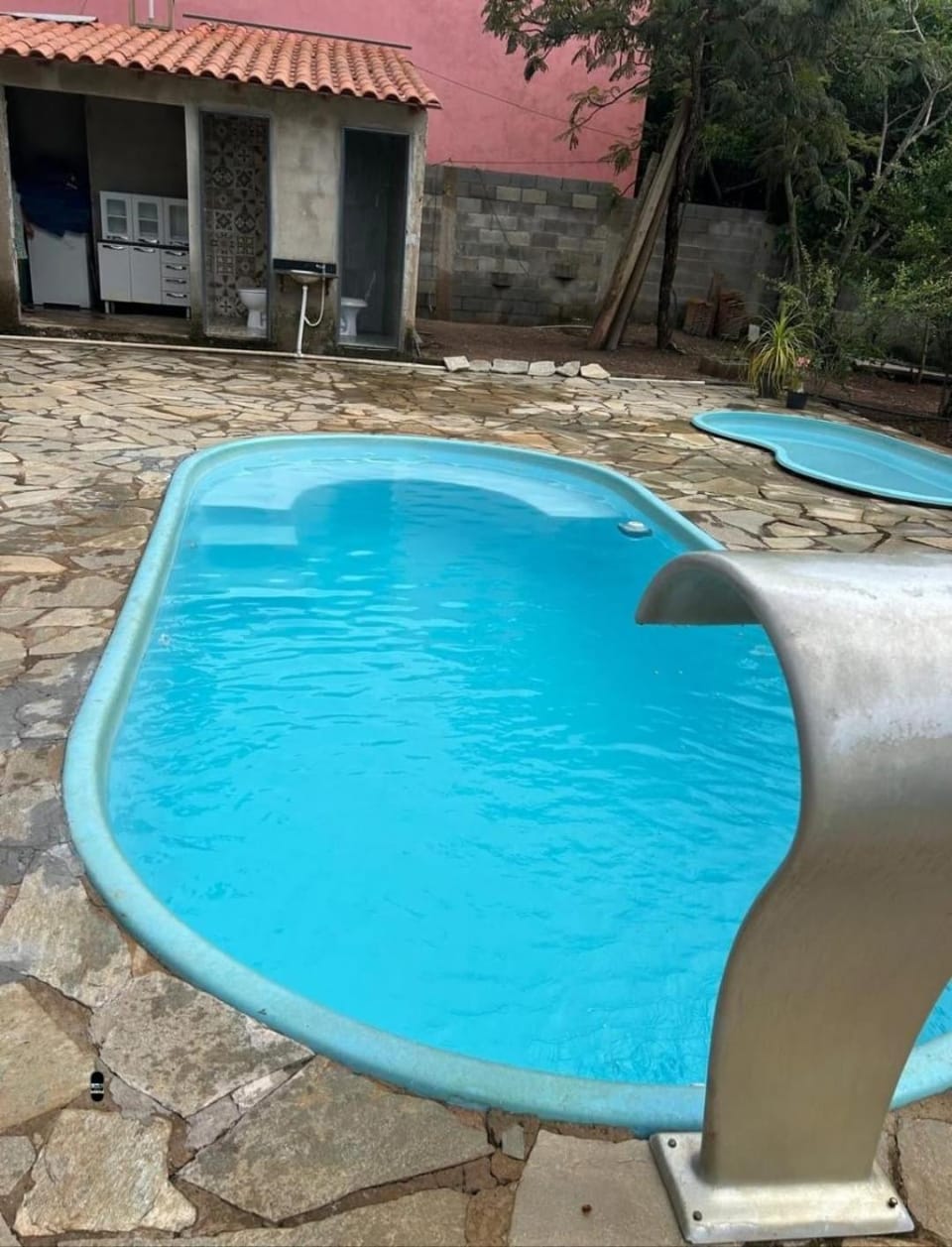 Swimming pool, Swimming pool