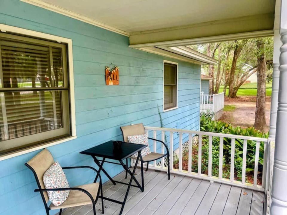 Town & Country Getaway House in Tallahassee