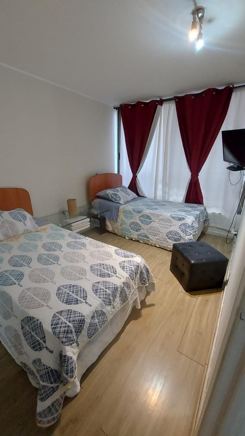 dptos de 2 a 4 personas Apartment in Santiago