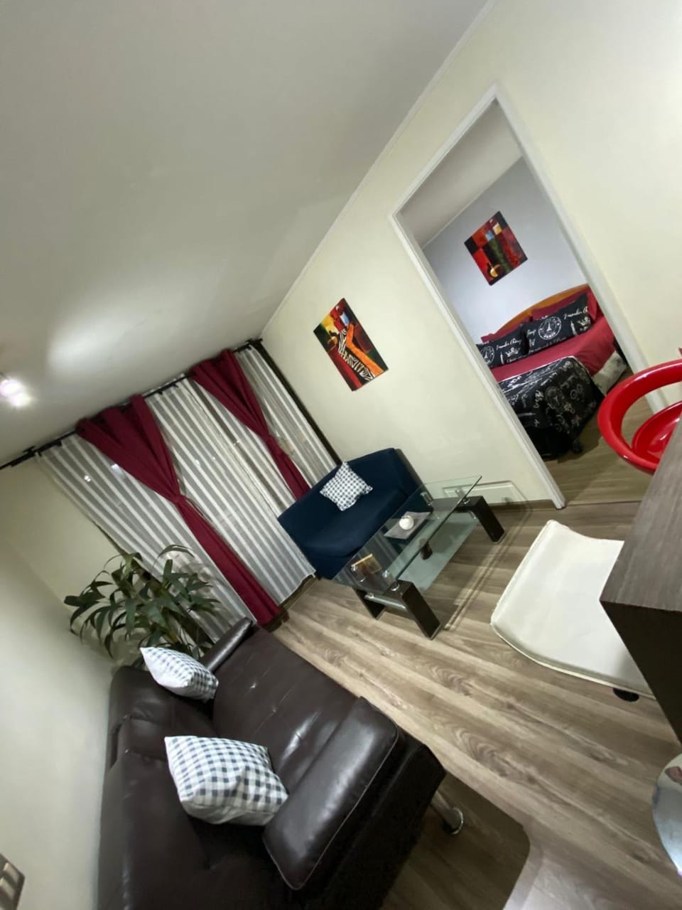 dptos de 2 a 4 personas Apartment in Santiago