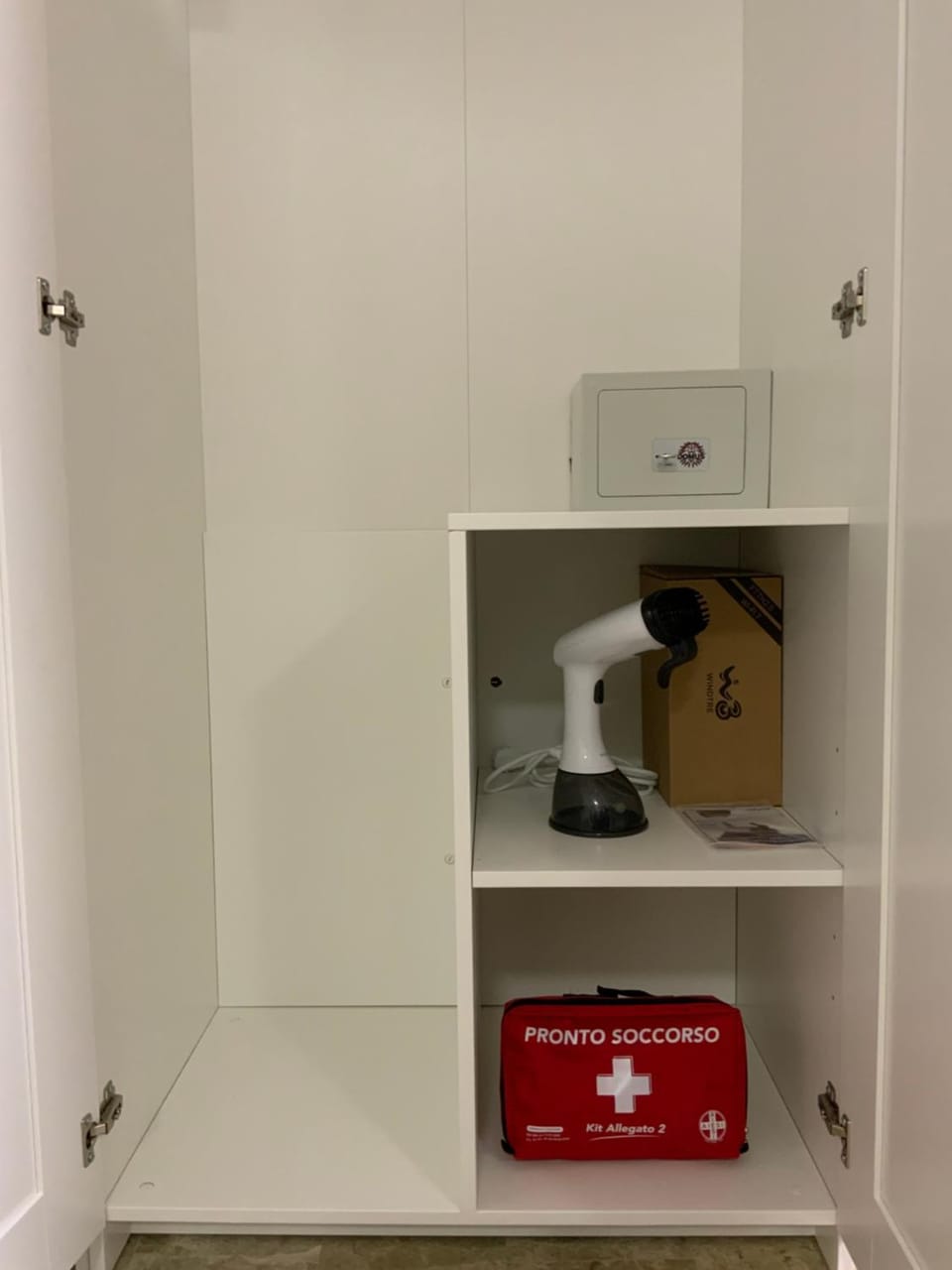 safe, wardrobe