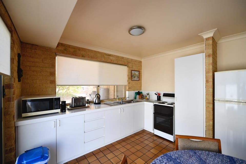 Kitchen or kitchenette, kitchen