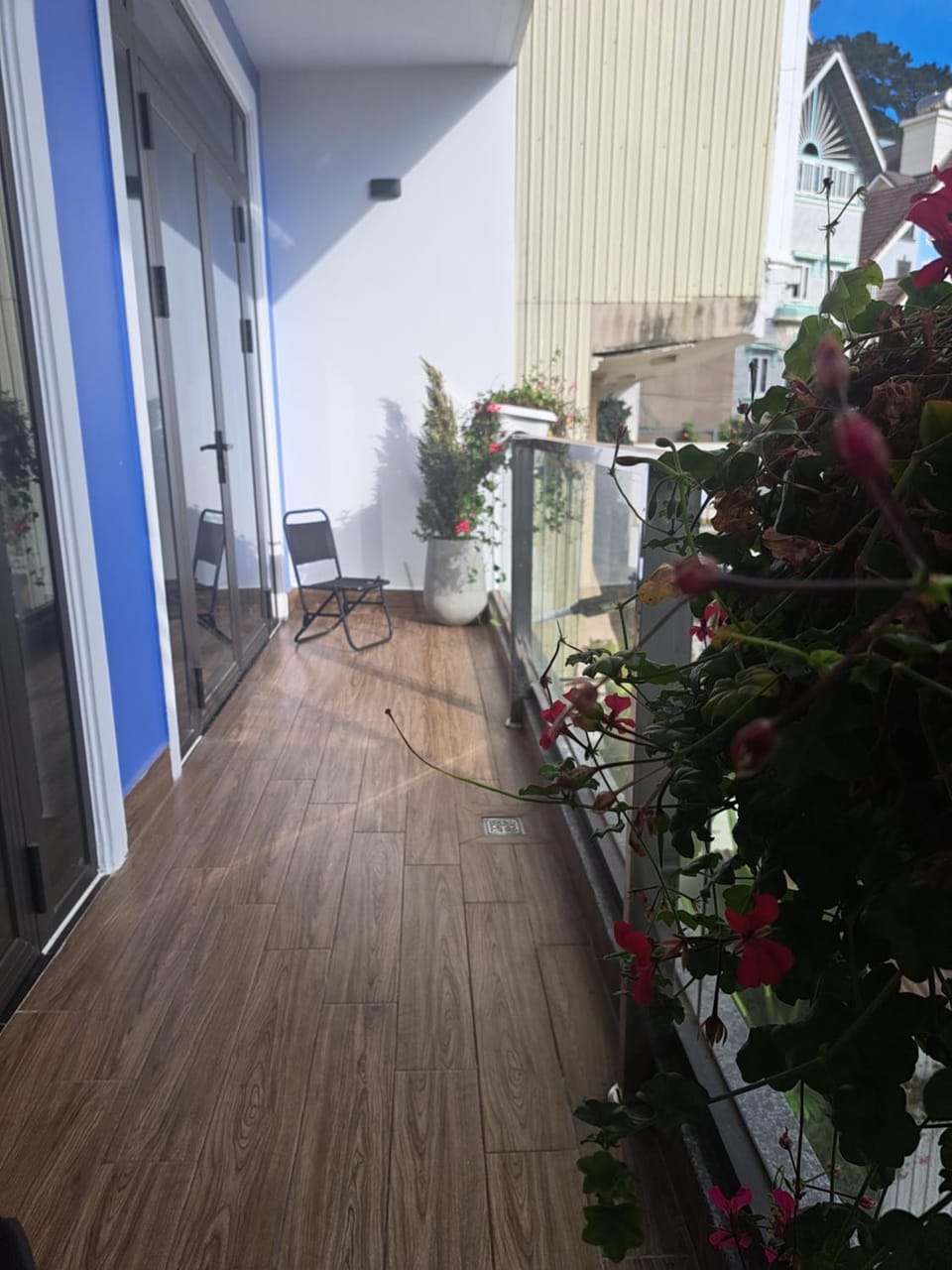 Balcony/Terrace, Garden view
