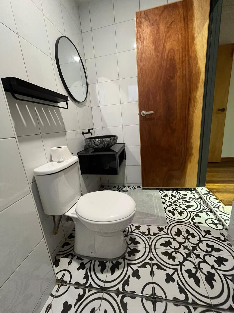 Toilet, Bathroom