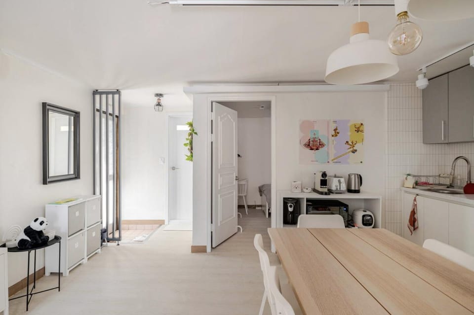 Pachira House Apartment in Seoul
