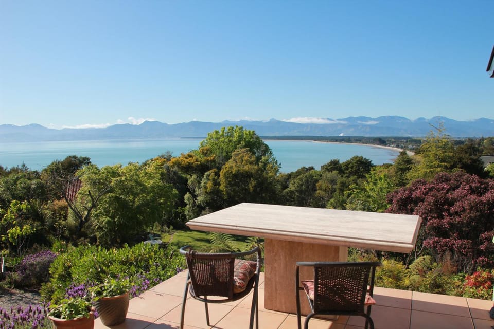 Seascapes Apartment in Tasman District, Tasman, New Zealand