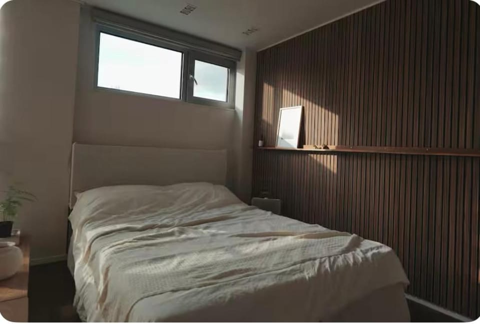 Seongsu 10 minutes, K-Architectural Designers' Unique House Apartment in Seoul
