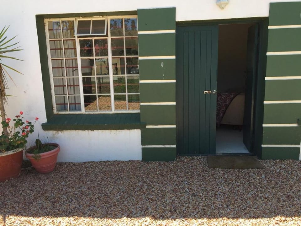 Ernadoon se Plek Apartment in Western Cape