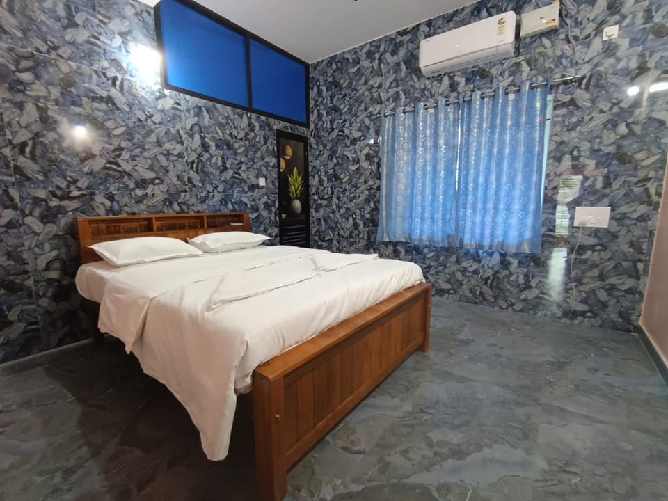 Amruth Homestay Honavar room 1 Vacation rental in Karnataka