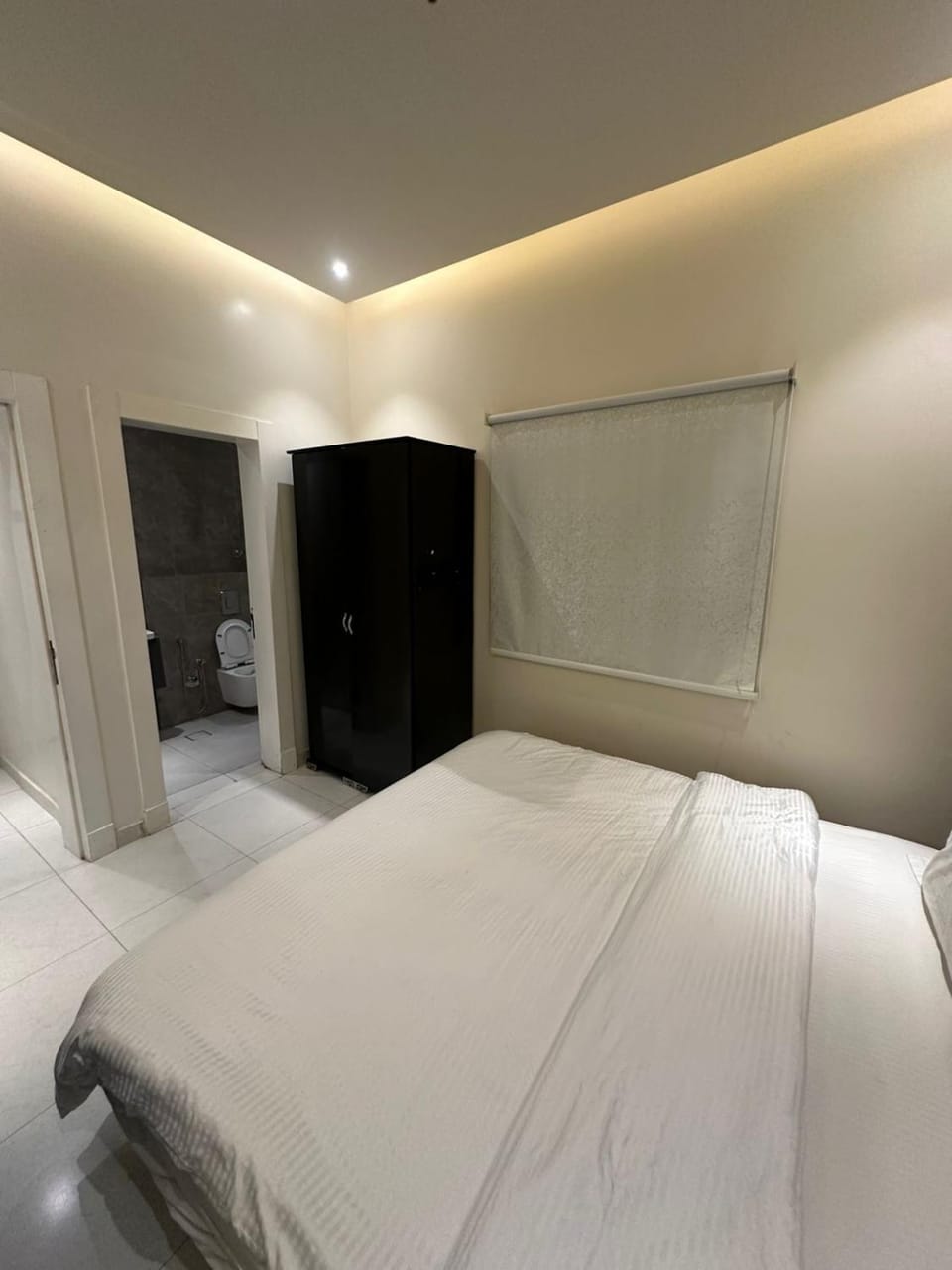 Smart Entry Room building Apartment hotel in Riyadh