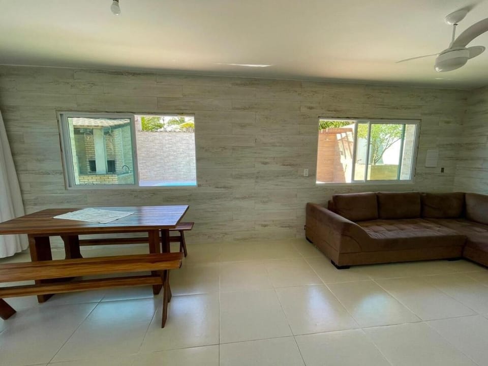 Itanhaém Casa na Praia , 80mts do mar , beira mar House in Itanhaém