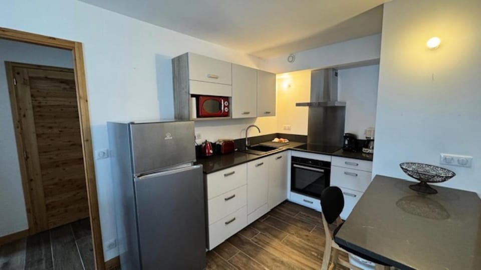 Chalet Epilobe - Superbe appartement prestige à 50m des pistes MAE-5171 Apartment in Montgenèvre