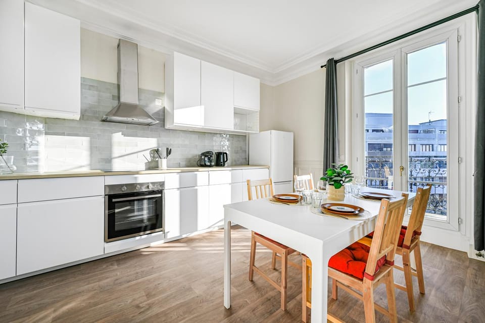 Le Stella - Centre-Ville - Proche Gare - Wifi Apartment in Chelles