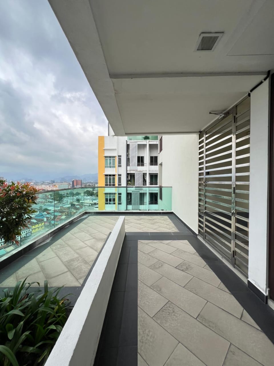 Property building, City view