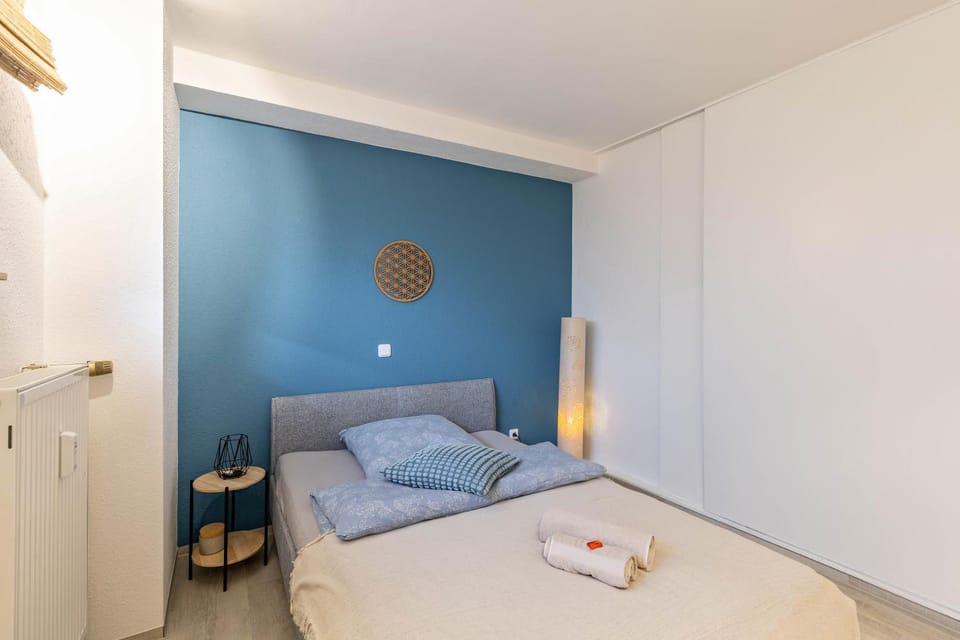 Living room, Bedroom