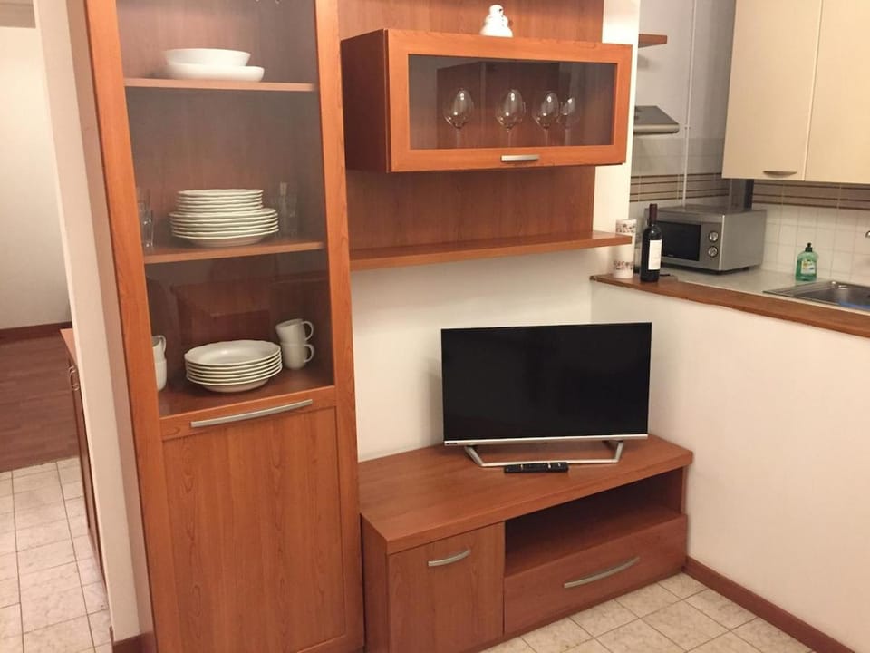 Natalia's 2-rooms cozy flat, only 10 min to Duomo Apartment in Milan