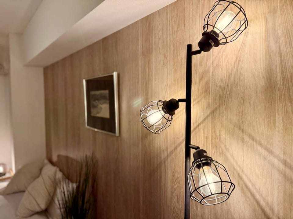 ZenAbode穏 Calming room with warmth of wood Apartment in Shinjuku