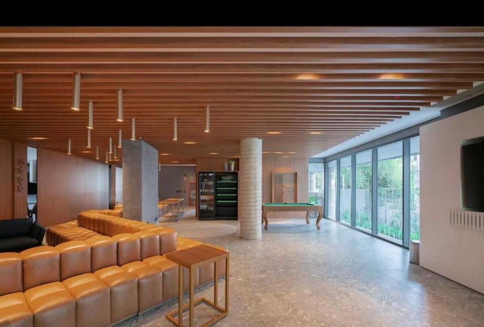 Studio GO24 POA - Moinhos - Rooftop with Pool Apartment in Porto Alegre
