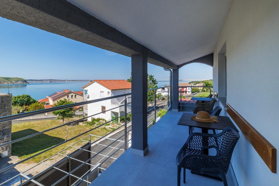 Patio, Day, Lake view, Sea view