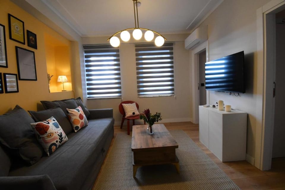 Communal lounge/ TV room, Seating area