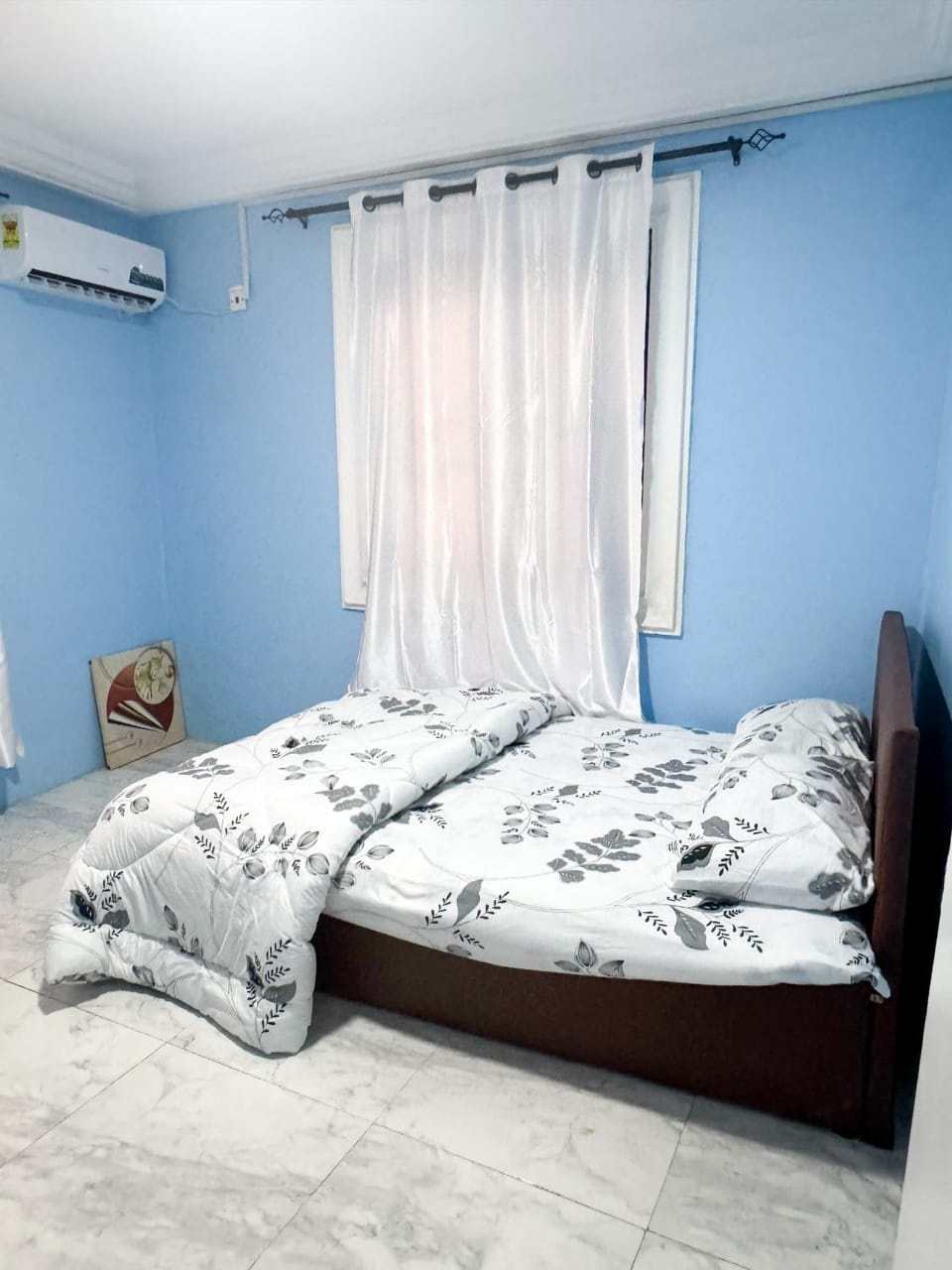 Bed, Bedroom, air conditioner