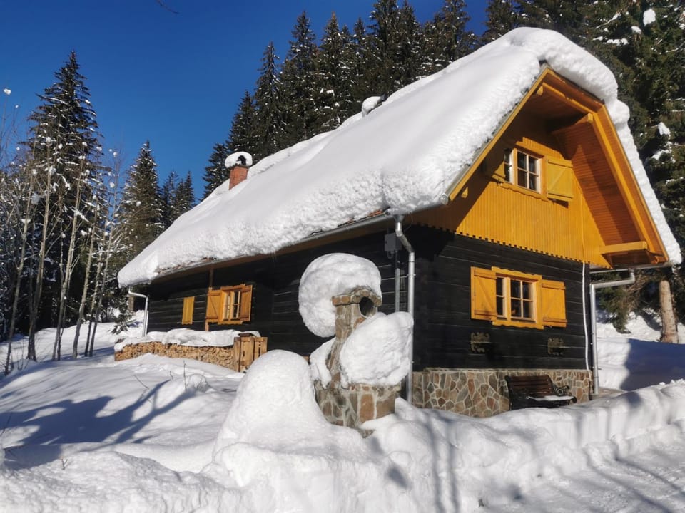 Property building, Day, Natural landscape, Winter
