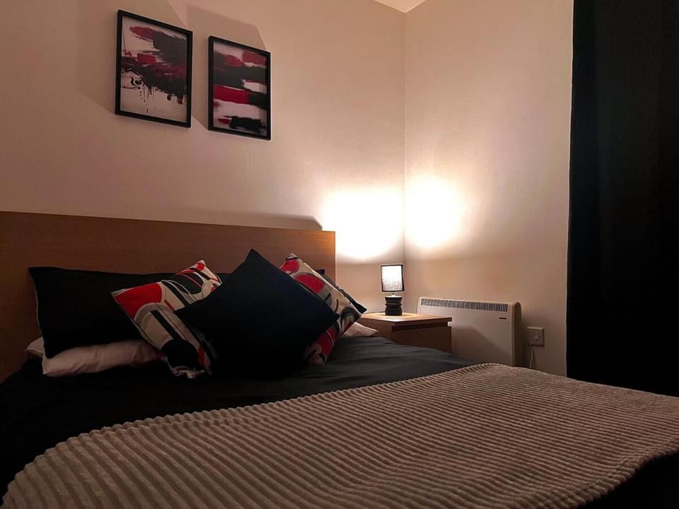 Vivid, Stylish, Central, Bold, Retro, Intimate, Red Accents, Striking Design, City Centre, 1BR Apartment in Sheffield