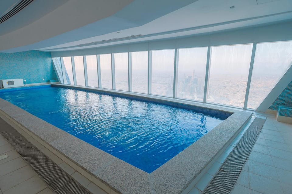 Swimming pool, Swimming pool