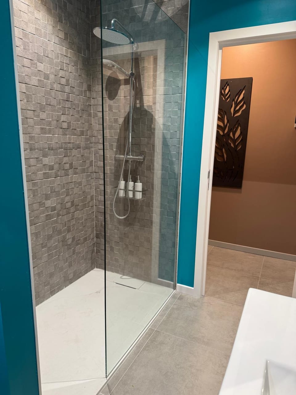 Shower, Bathroom