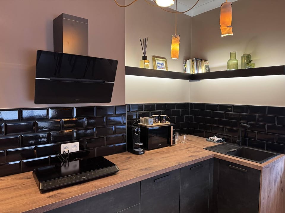 Coffee/tea facilities, Kitchen or kitchenette