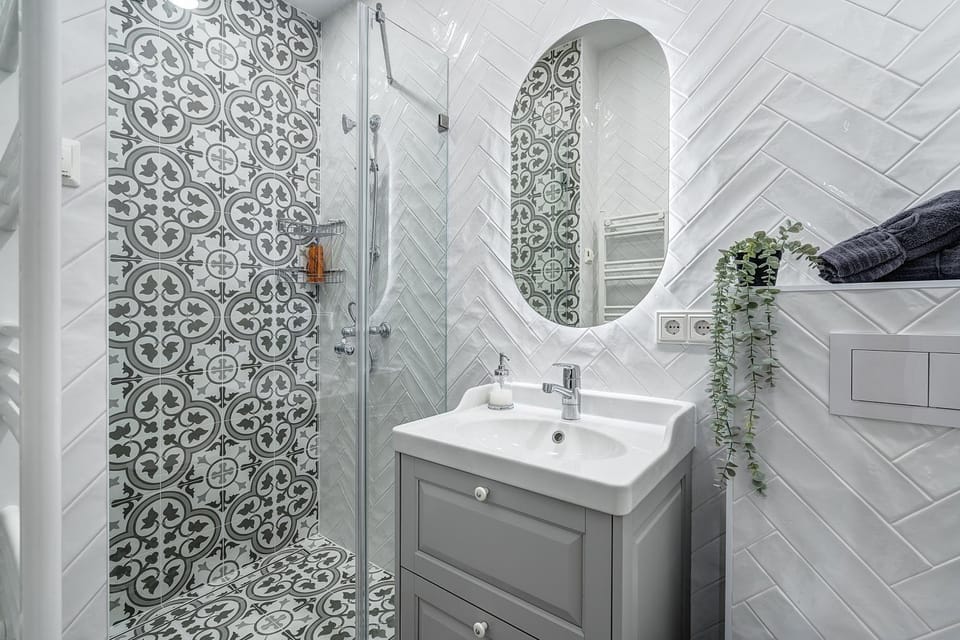 Shower, Bathroom