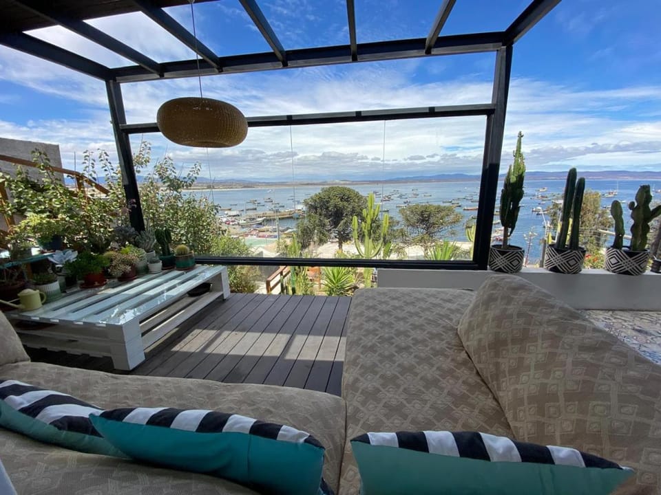 Natural landscape, Balcony/Terrace, Seating area, Sea view