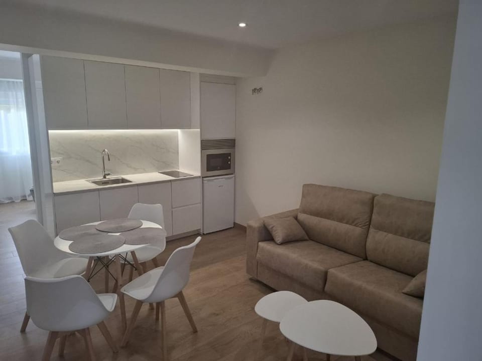 Kitchen or kitchenette, Living room, Dining area