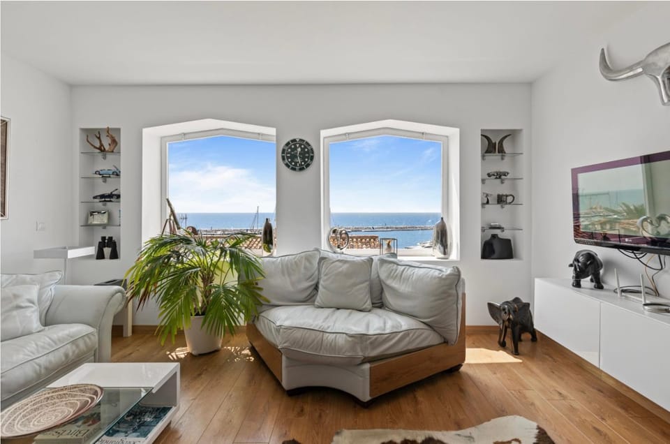 Puerto Banus, Marbella, Penthouse Apartment, Near Golf Apartment in Marbella