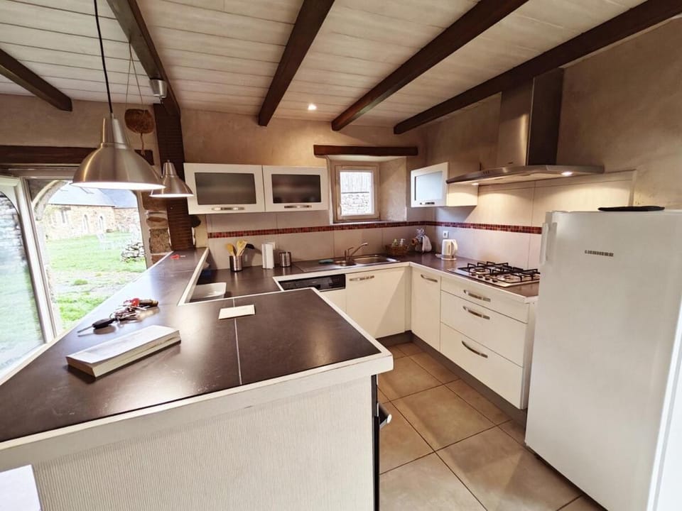 Chestnut - Charming cottage - Renovated 2024- Gîte de charme - Rénové 2024 House in Plougasnou