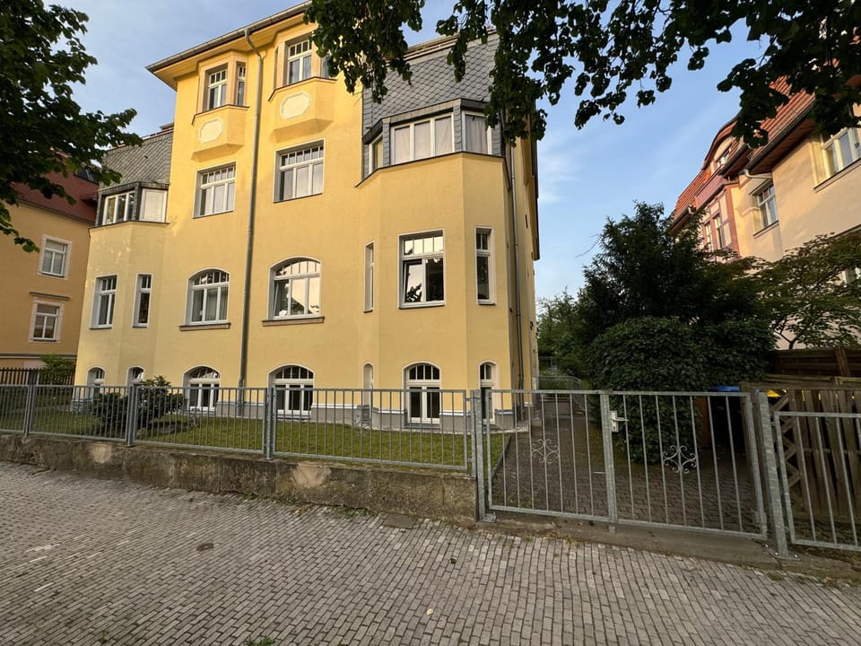 Property building, Off site