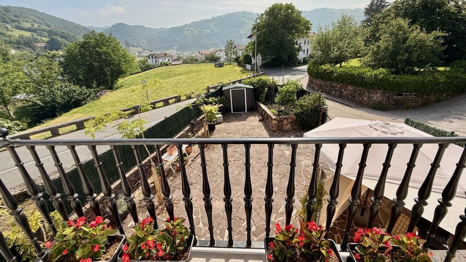 Natural landscape, Balcony/Terrace