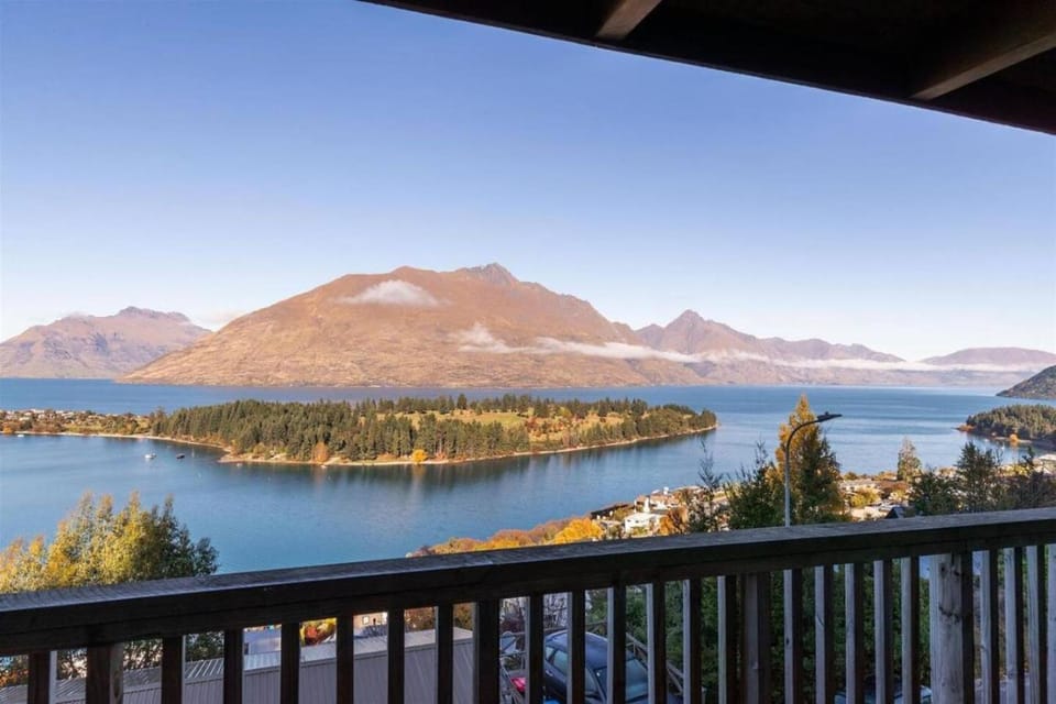 Day, Balcony/Terrace, Lake view