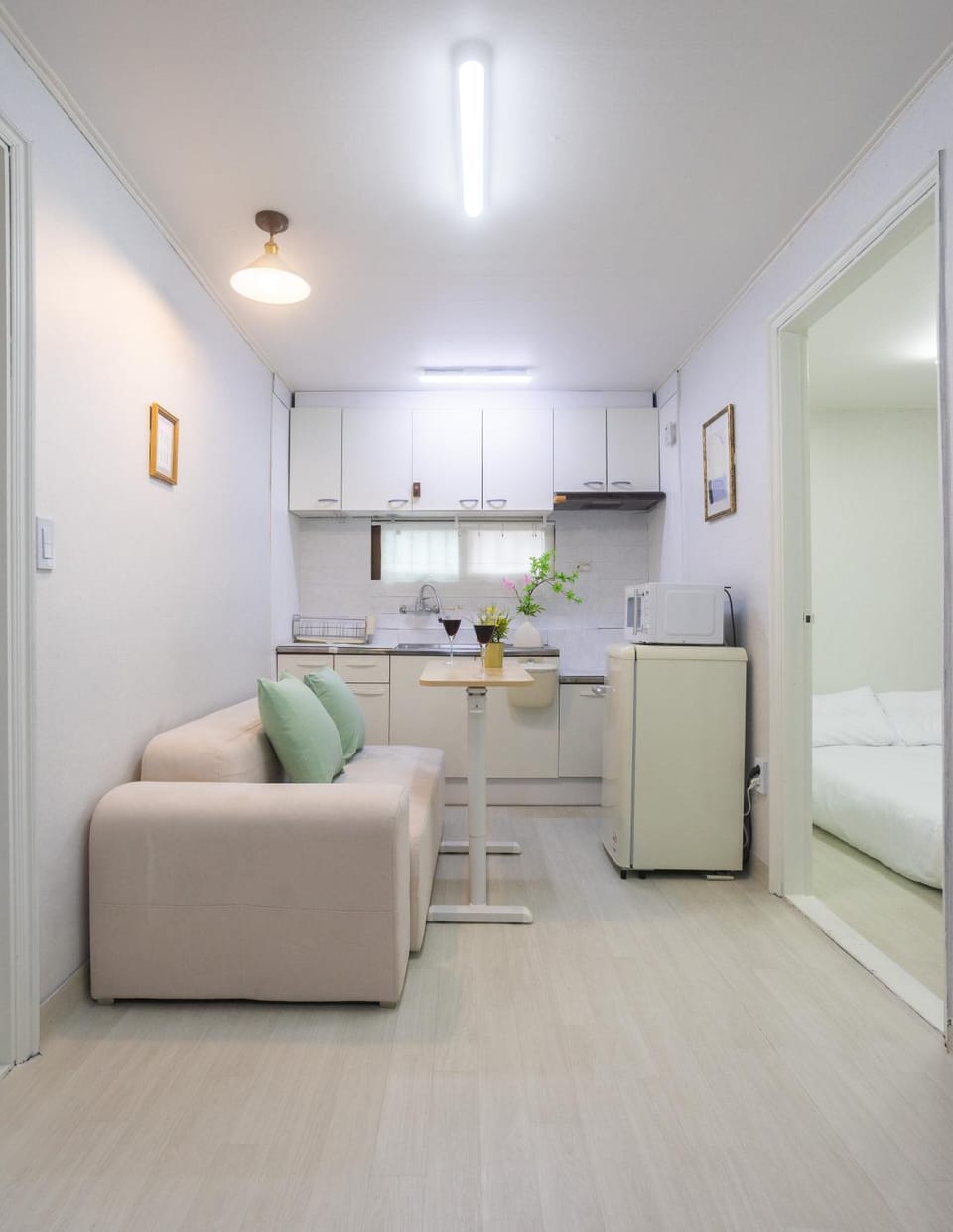 Living room, Area and facilities