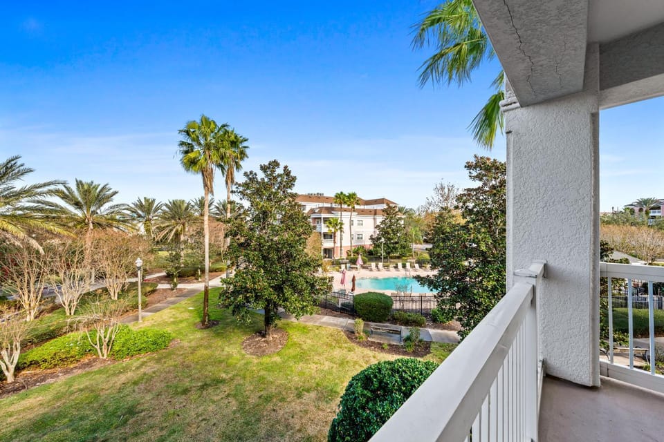 Villas South Paradise, 3 bed, 3 bath, Near Attractions, Reunion Membership, 1347 Apartment in Four Corners