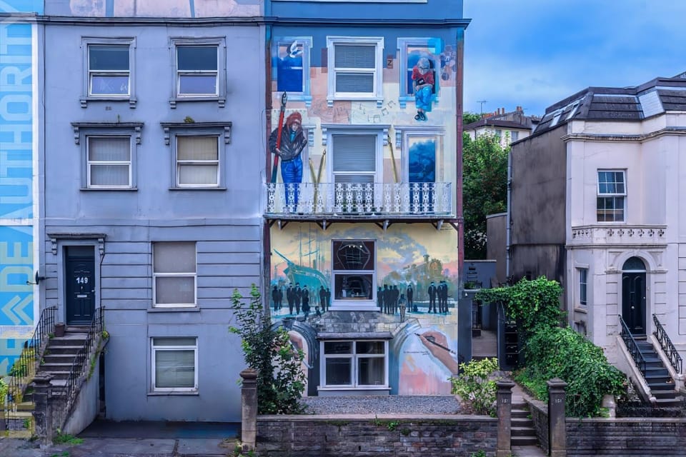 Property building, Day