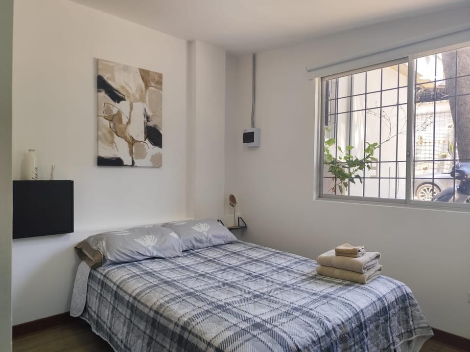Apartments & Suites Inglaterra 1 Apartment in Quito