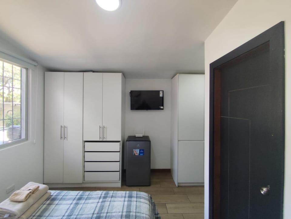 Apartments & Suites Inglaterra 1 Apartment in Quito