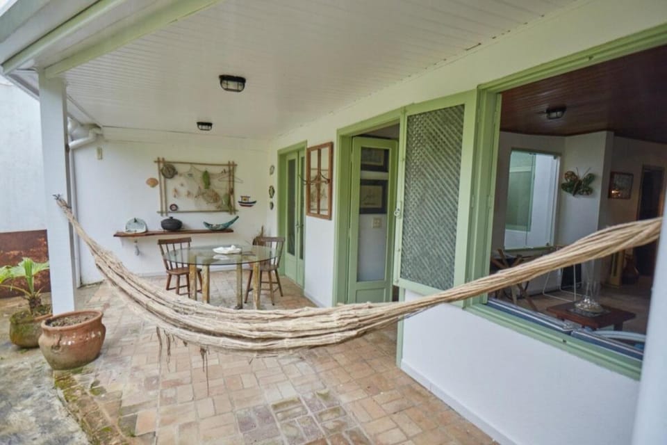 Chalé da Vela Charm and Comfort in Ubatuba House in State of São Paulo