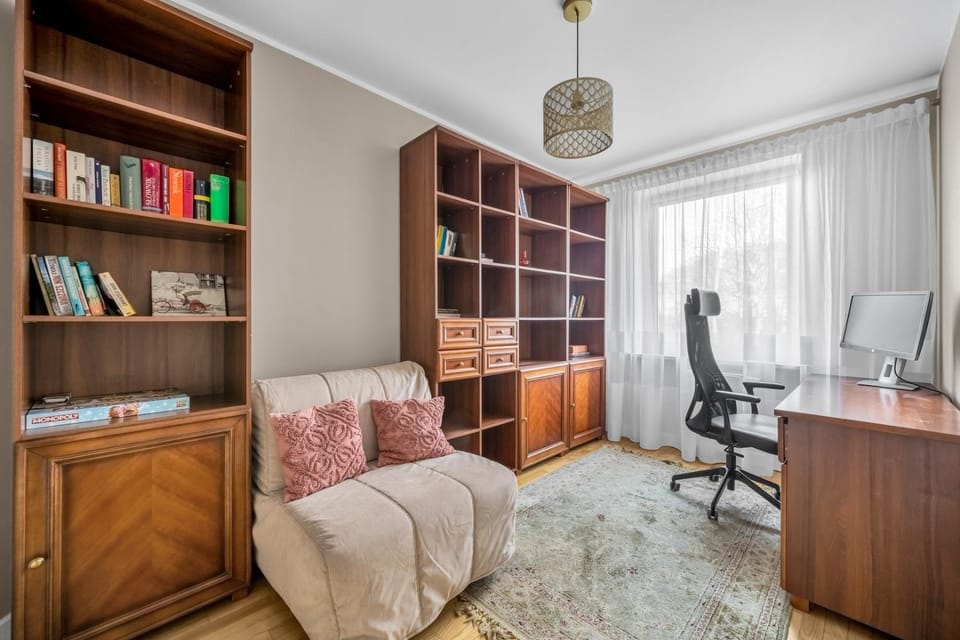 Library, Seating area