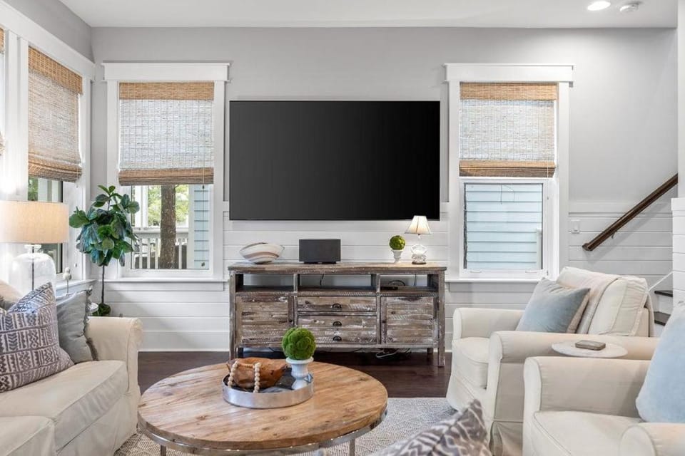 Seagrove Sunshine House in South Walton County