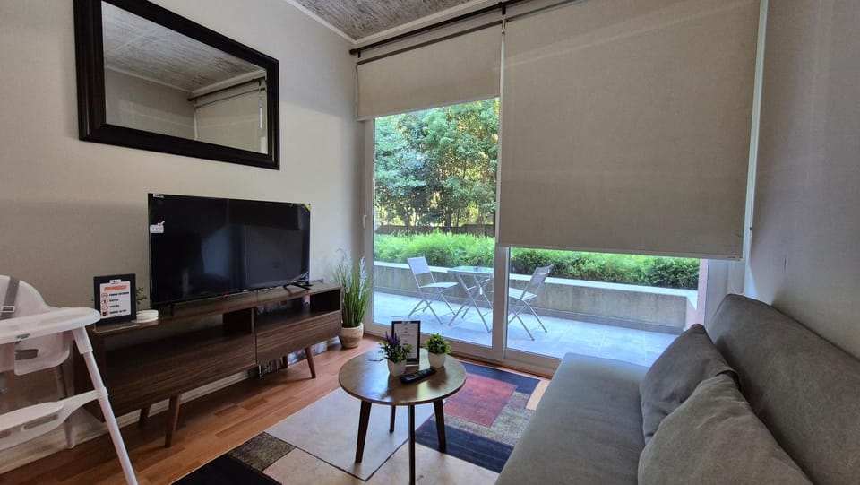 TV and multimedia, Balcony/Terrace, Living room
