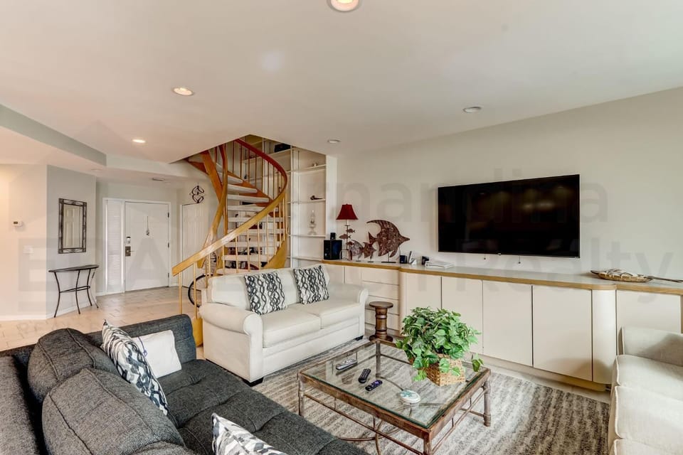 Oceanfront Penthouse Villa Apartment in Amelia Island